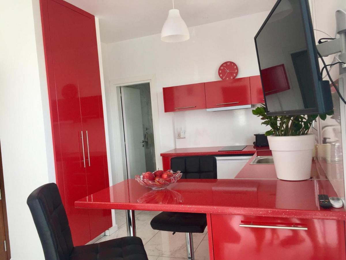 Dream- Downtown-Studios Пафос Екстер'єр фото